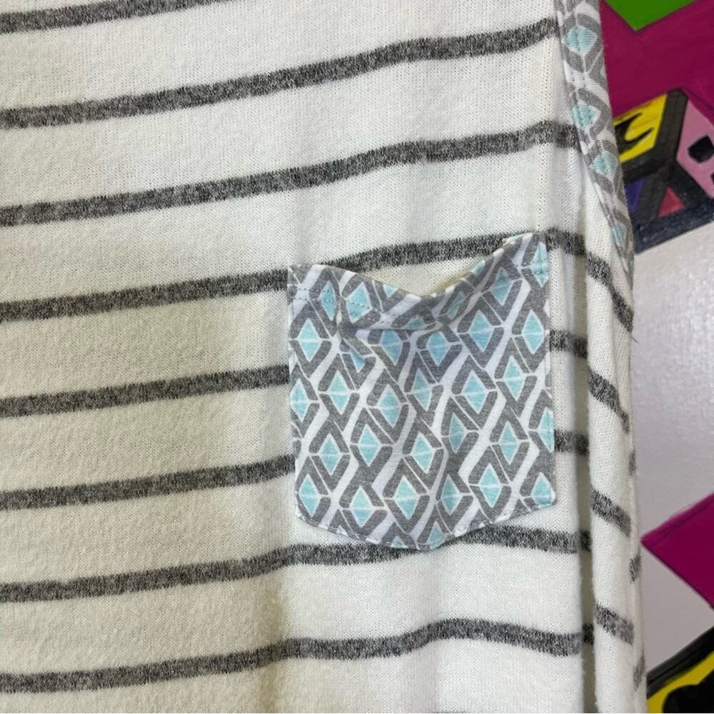 Filly Flair, Super Soft Striped Tank Top. Size Small. In excellent condition! - Picture 2 of 5